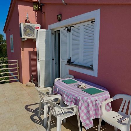 Apartments Aleksandra Rab Town Dış mekan fotoğraf