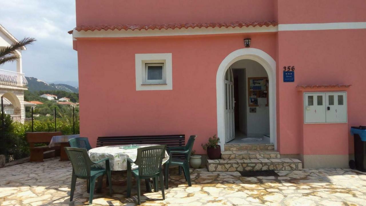 Apartments Aleksandra Rab Town Dış mekan fotoğraf