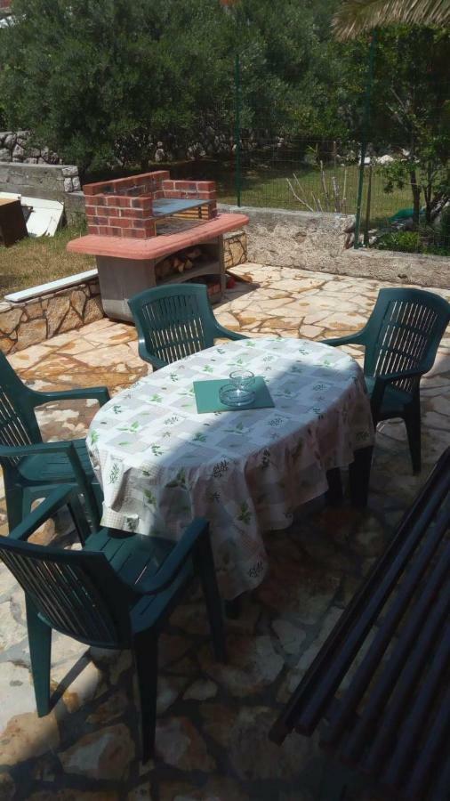 Apartments Aleksandra Rab Town Dış mekan fotoğraf